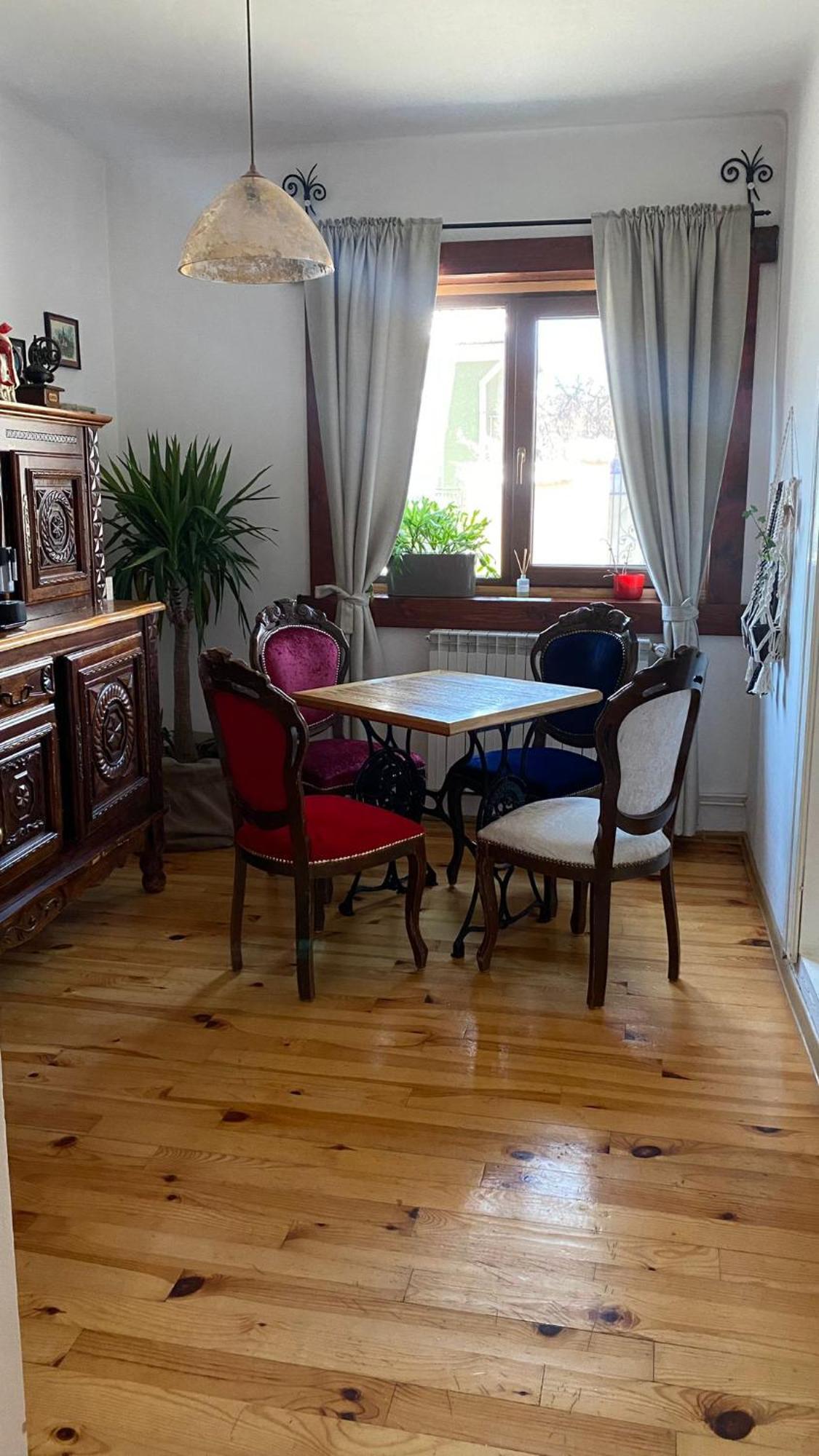 Home Of Art Rîşnov Esterno foto